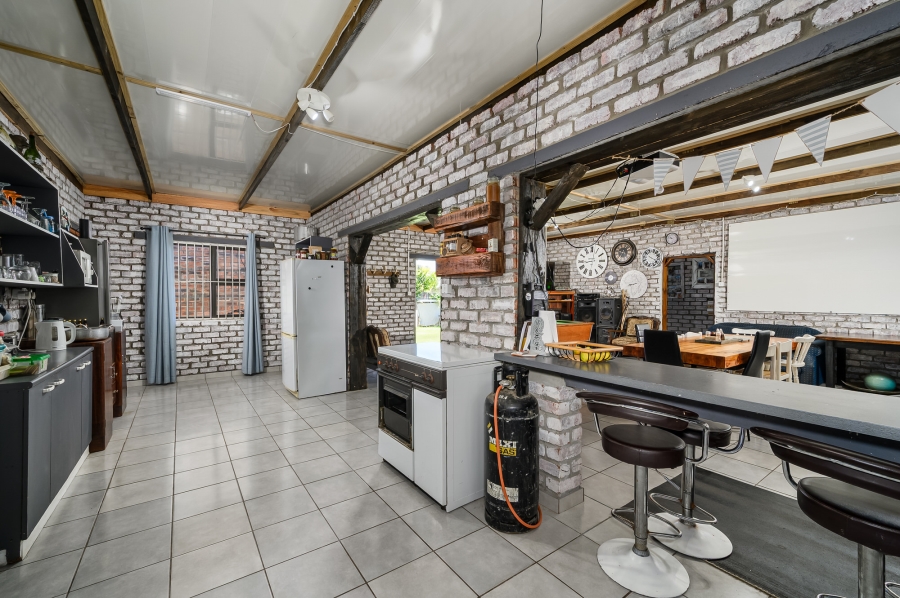 4 Bedroom Property for Sale in Cannonville Eastern Cape